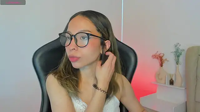 LuluuBerry online show from 11.23.25