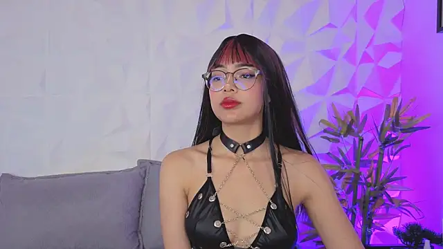  ViolletteNoir  online show from 12.13.25