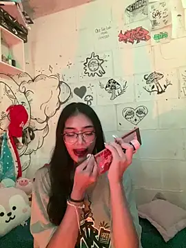  ViolletteNoir  online show from 04.06.26