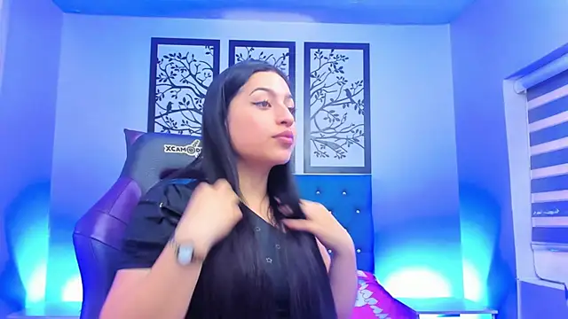 Snapshot of KATHYGP chatting on 11.12.25 KATHYGP online show from 11.12.25