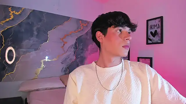 Isaac Kurtt online show from 11.22.25