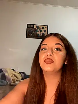 Snapshot of CurvyRush chatting on 11.09.25 CurvyRush online show from 11.09.25