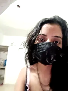 Snapshot of Hot_komall chatting on 02.27.26 Hot komall online show from 02.27.26