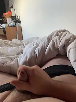 Snapshot of laroutine56backk chatting on 11.14.25 laroutine56backk online show from 11.14.25