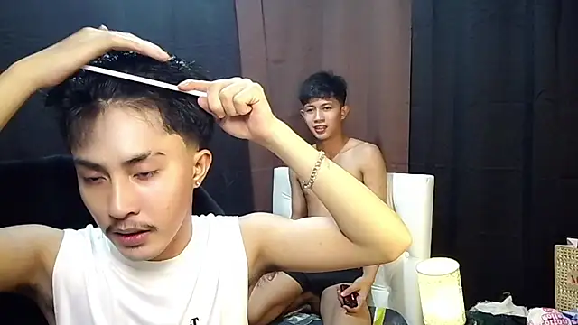 Snapshot of Urloverhardcock chatting on 07.19.26 Urloverhardcock online show from 07.19.26