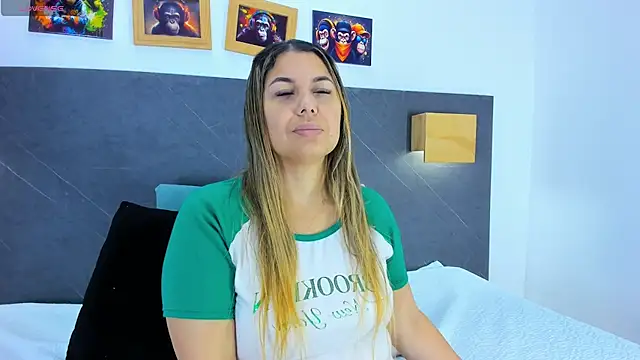 Andhrea Vale online show from 02.04.26