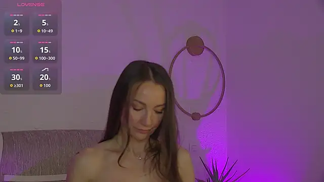 Snapshot of Eva_Devine chatting on 05.19.26 Eva Devine online show from 05.19.26