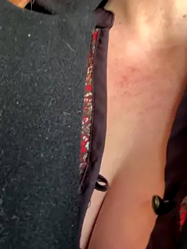 Snapshot of pervimilf chatting on 11.07.25 pervimilf online show from 11.07.25