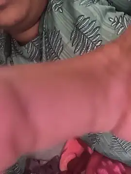 Snapshot of laxmi2629 chatting on 11.11.25 laxmi2629 online show from 11.11.25