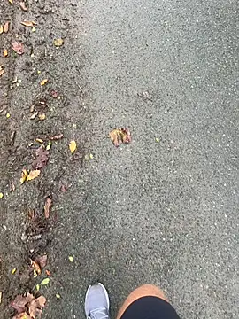 CountryFeet online show from 11.11.25