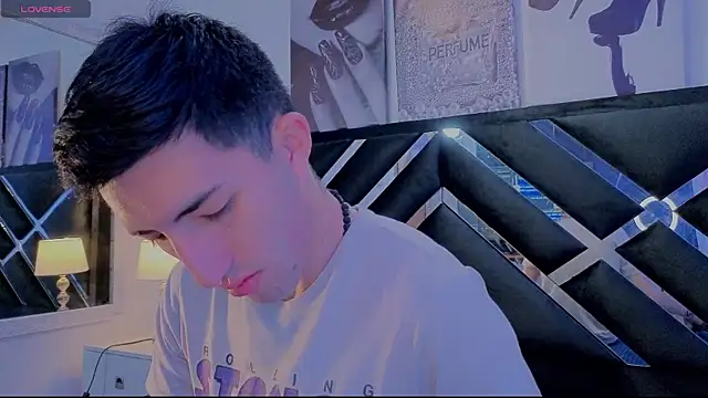 Un Sluttyy online show from 04.09.26