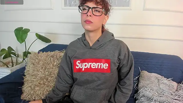 AliceMadnes online show from 03.11.26