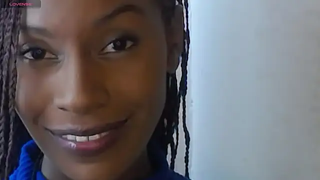 Aliis Love online show from 12.19.25