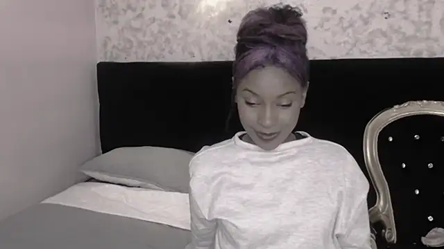 Aliis Love online show from 02.12.26