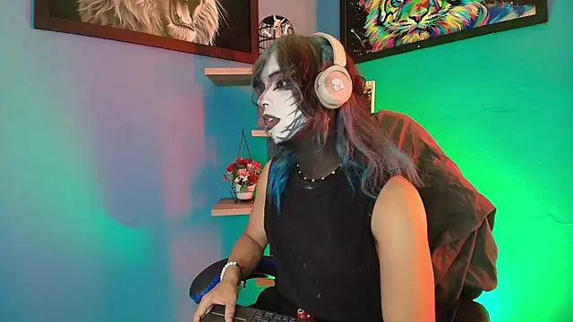 luxiel  online show from 02.27.26