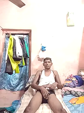 Snapshot of AjitArti chatting on 11.07.25 AjitArti online show from 11.07.25