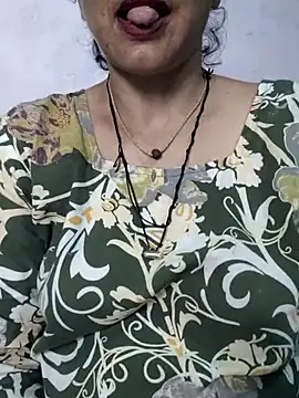Piya Bakshi online show from 05.18.26