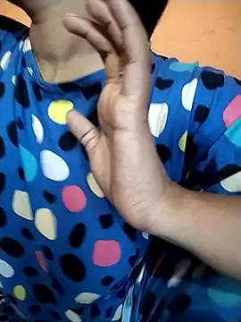 Sexy Divya   online show from 04.07.26