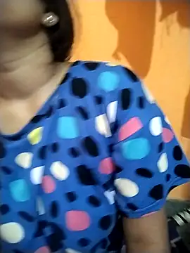 Snapshot of Sexy_Divya__ chatting on 06.17.26 Sexy Divya online show from 06.17.26