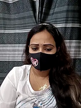 Snapshot of sadiya56803 chatting on 11.17.25 sadiya56803 online show from 11.17.25