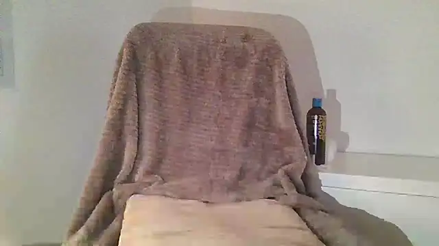 JAY20C16 online show from 02.14.26