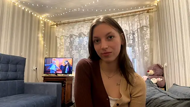 CarliBatas online show from 11.08.25