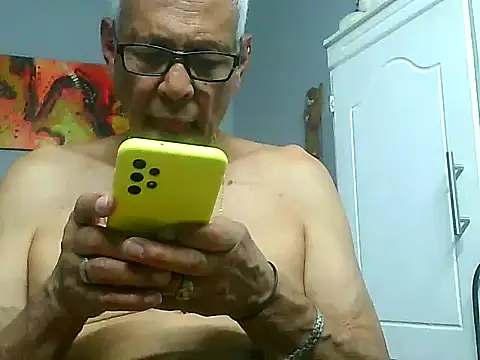 dirtysluttyfist online show from 11.25.25