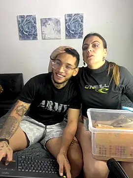 ariannawil online show from 11.25.25