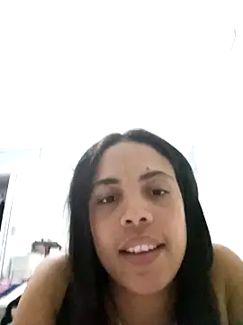 Snapshot of 23Quenn chatting on 11.10.25 23Quenn online show from 11.10.25