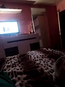 Snapshot of milankaass chatting on 11.26.25 milankaass online show from 11.26.25