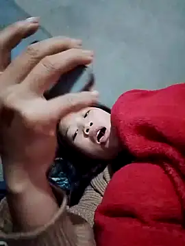 Yumiik2kk online show from 11.23.25