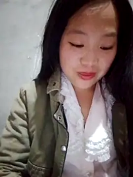 Yumiik2kk online show from 11.27.25