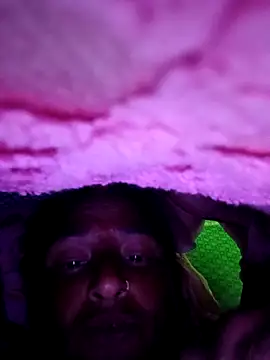 Quin love143 online show from 11.13.25