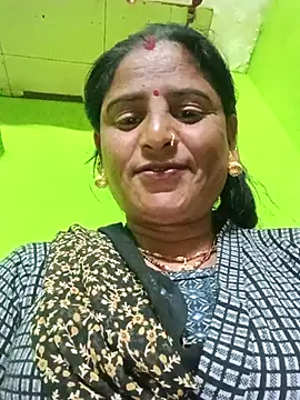 Quin love143 online show from 11.16.25