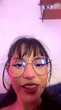 Snapshot of Tamara_Aluna_ chatting on 08.05.26 Tamara Aluna online show from 08.05.26