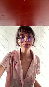 Snapshot of Tamara_Aluna_ chatting on 08.06.26 Tamara Aluna online show from 08.06.26