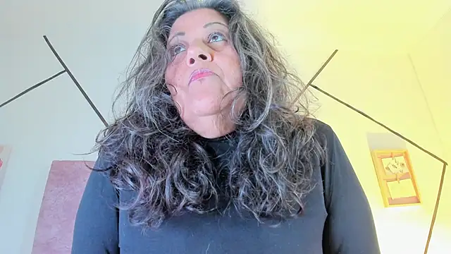 Snapshot of Victoriaa_Anderson chatting on 01.12.26 Victoriaa Anderson online show from 01.12.26