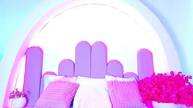 BunnySexyy18 online show from 04.06.26