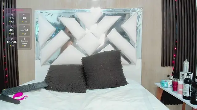 miiaferrer online show from 01.08.26