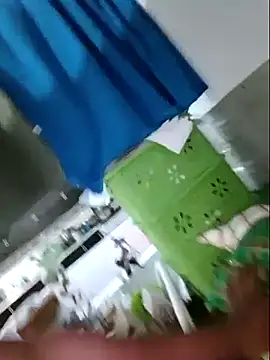 Snapshot of Geiner33 chatting on 11.17.25 Geiner33 online show from 11.17.25