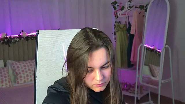 FrancescaCavaliere online show from 07.08.26