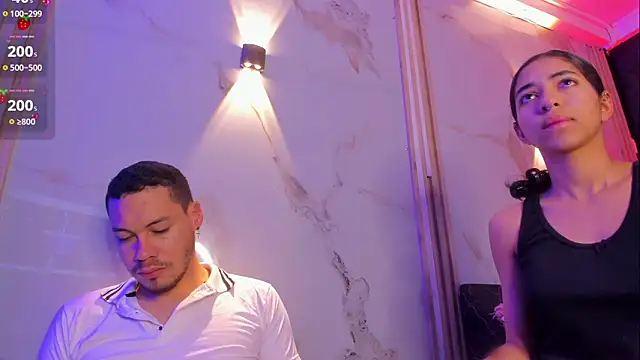 Snapshot of Aron_and_molly chatting on 02.08.26 Aron and molly online show from 02.08.26