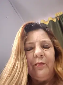 karlaanqui1 online show from 01.18.26