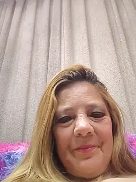 karlaanqui1 online show from 06.08.26