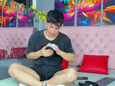 Snapshot of ElanGiraldo chatting on 02.06.26 ElanGiraldo online show from 02.06.26