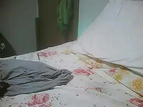 Snapshot of cabecaoegreluda chatting on 04.07.26 cabecaoegreluda online show from 04.07.26