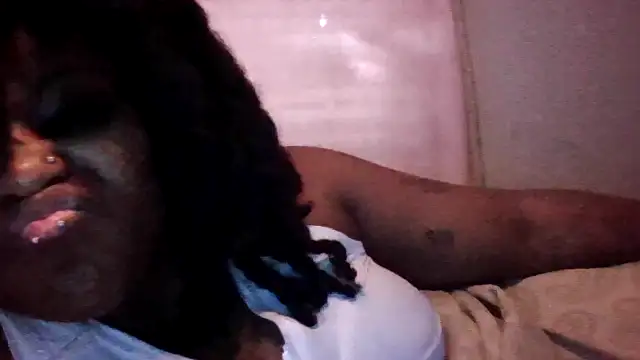 Dusaa  online show from 11.22.25