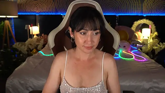 Snapshot of CarolinaaFoxyyy chatting on 07.28.26 CarolinaaFoxyyy online show from 07.28.26