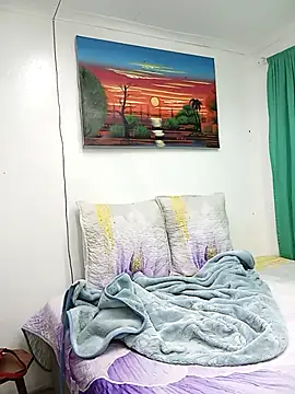 HipsDontLieX95 online show from 11.18.25