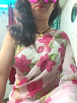 Red Queen 11 online show from 12.15.25